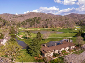Lakeside Living at Hound Ears